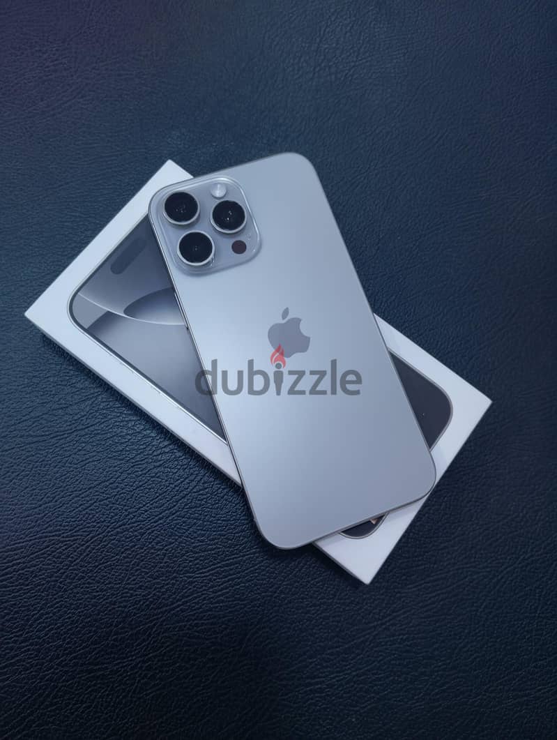 Apple - iPhone 16 Pro Max 4