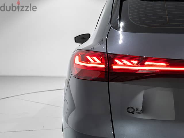 Audi Q5 2025 TFSI 150 KW S Tron 13