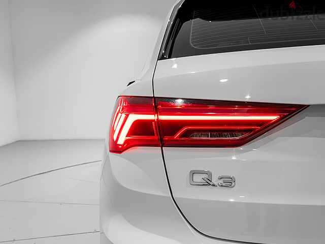 Audi Q3 2022 S Line 40TFSI 180HP 13