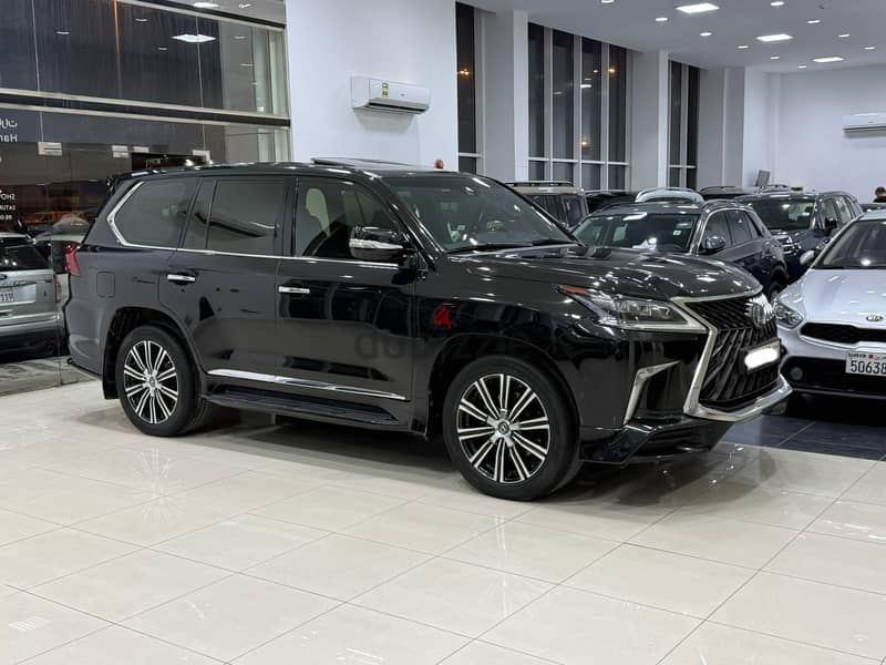 Lexus LX 570 S 2018 Black