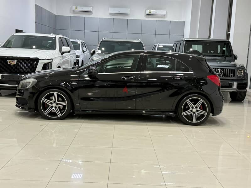 Mercedes-Benz A 250 2014 Black 3