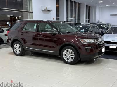 Ford Explorer XLT 2019 Maroon