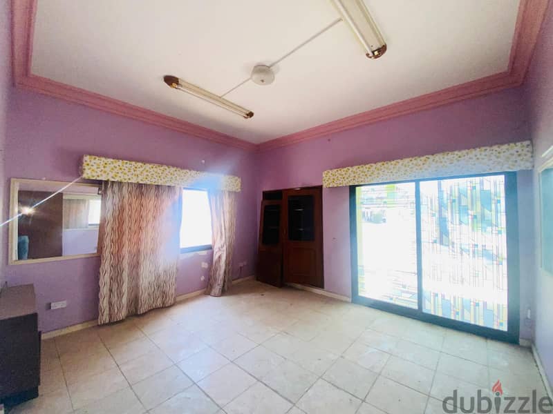 Residence Villa for Rent in Saar – 7 Rooms, Private Garden, BD 700 6
