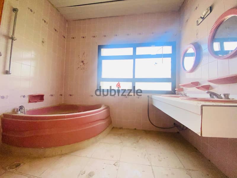 Residence Villa for Rent in Saar – 7 Rooms, Private Garden, BD 700 14