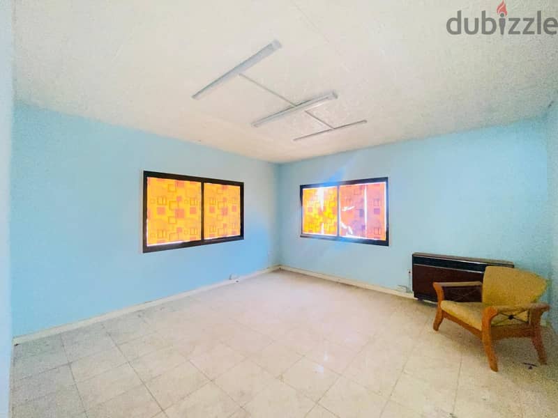 Residence Villa for Rent in Saar – 7 Rooms, Private Garden, BD 700 16