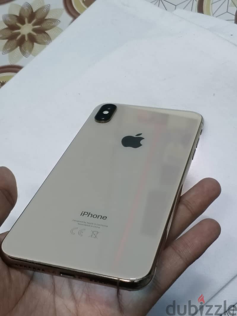 Apple - iPhone XS Max 4