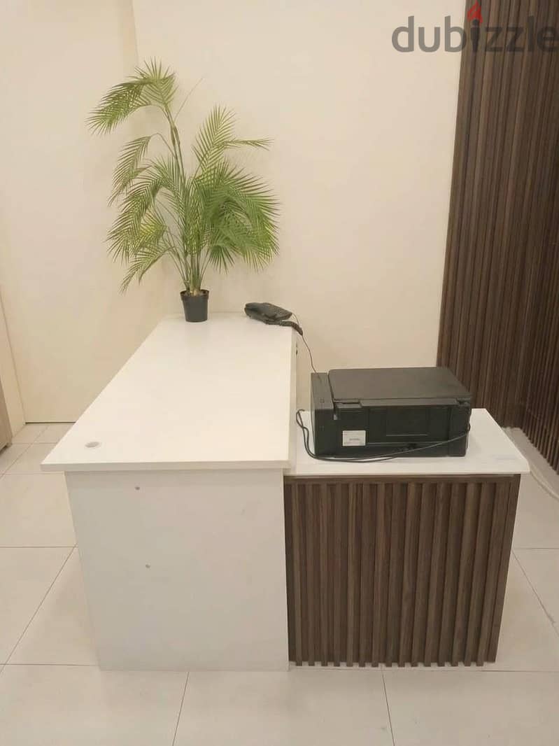 Modern L-Shaped Executive / Reception Desk with Storage 1