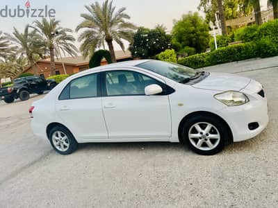 Toyota Yaris 2013 model .