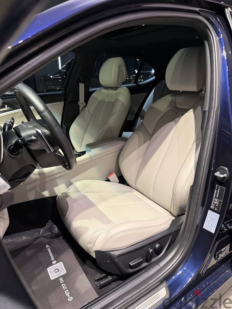 Genesis G70 4