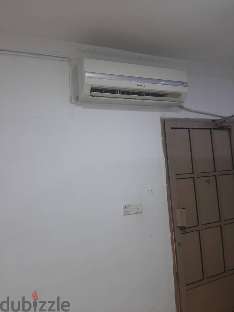 studio room for rent with electricity, in tubli 3