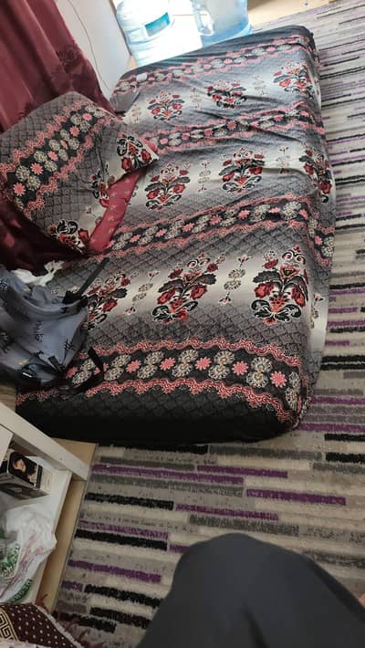 room rent available for bachlore in muhraq bin hindi road rent only 80