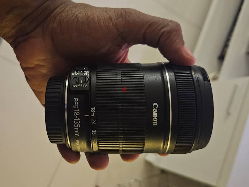 Canon EF-S 18-135mm IS Lens 1