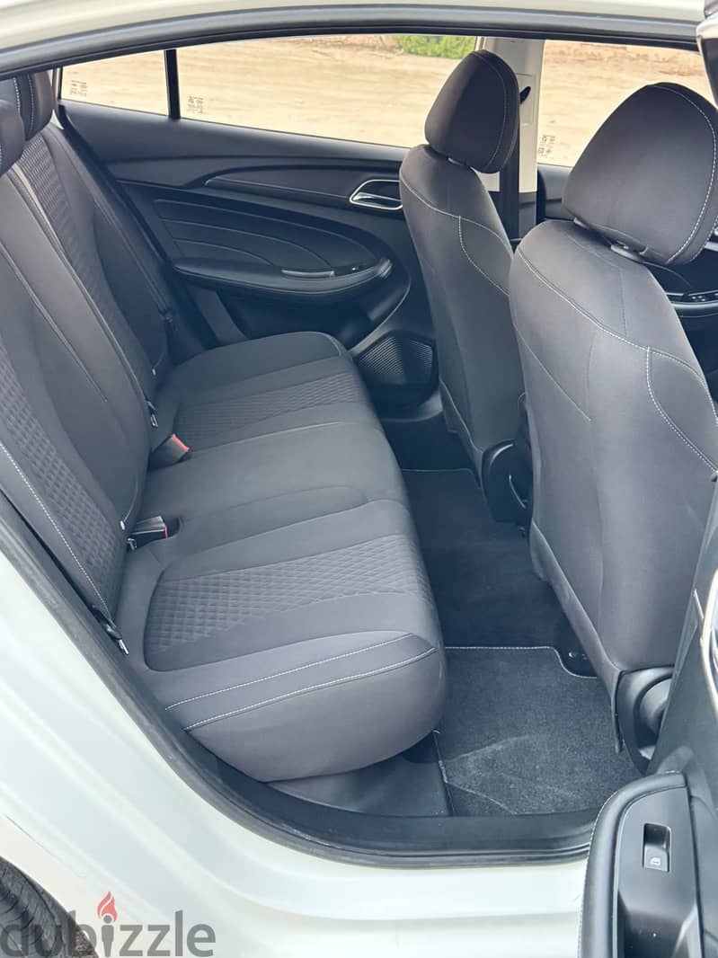 MG 5 2025 1.5L | ZERO ACCIDENT | UNDER WARRANTY 12