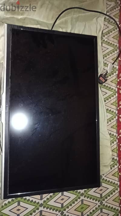 BENQ 38' tv with 3 HDMI port