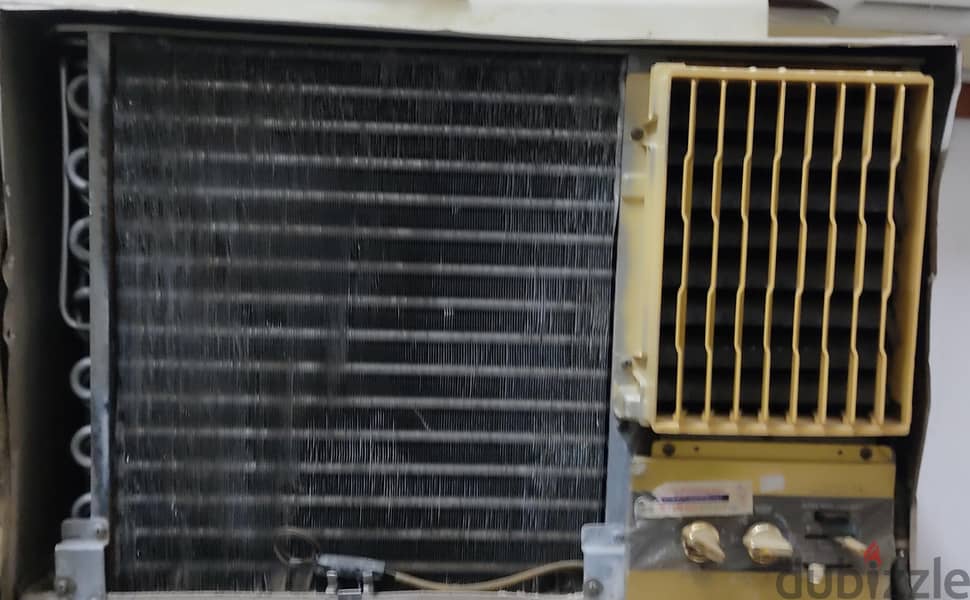 good condition general window AC for sale 1