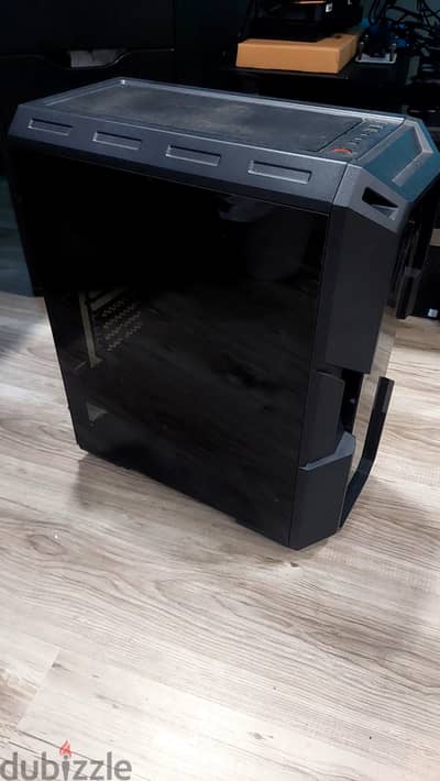 Cougar Mid Tower Gaming PC Case - Tempered Glass + Rear Fan