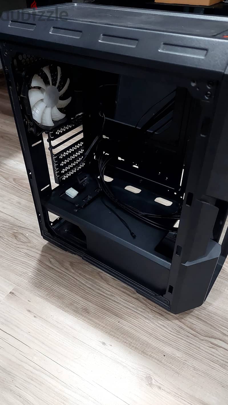 Cougar Mid Tower Gaming PC Case - Tempered Glass + Rear Fan 2