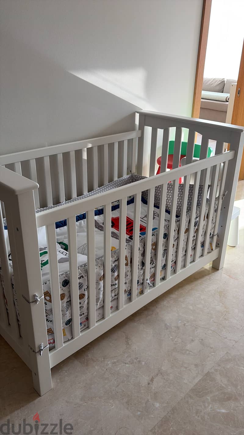 Infant and toddler nursery furniture 1