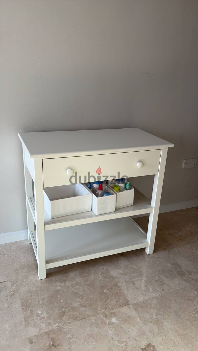Infant and toddler nursery furniture 2