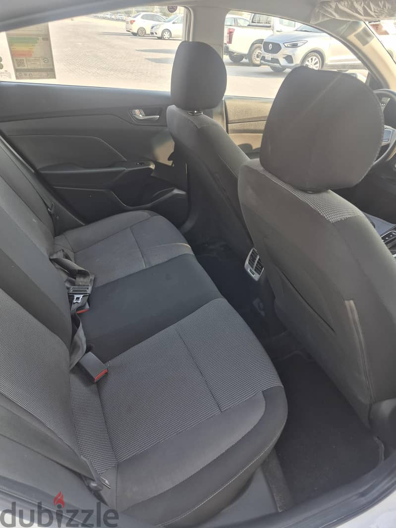 Hyundai Accent 2021 5