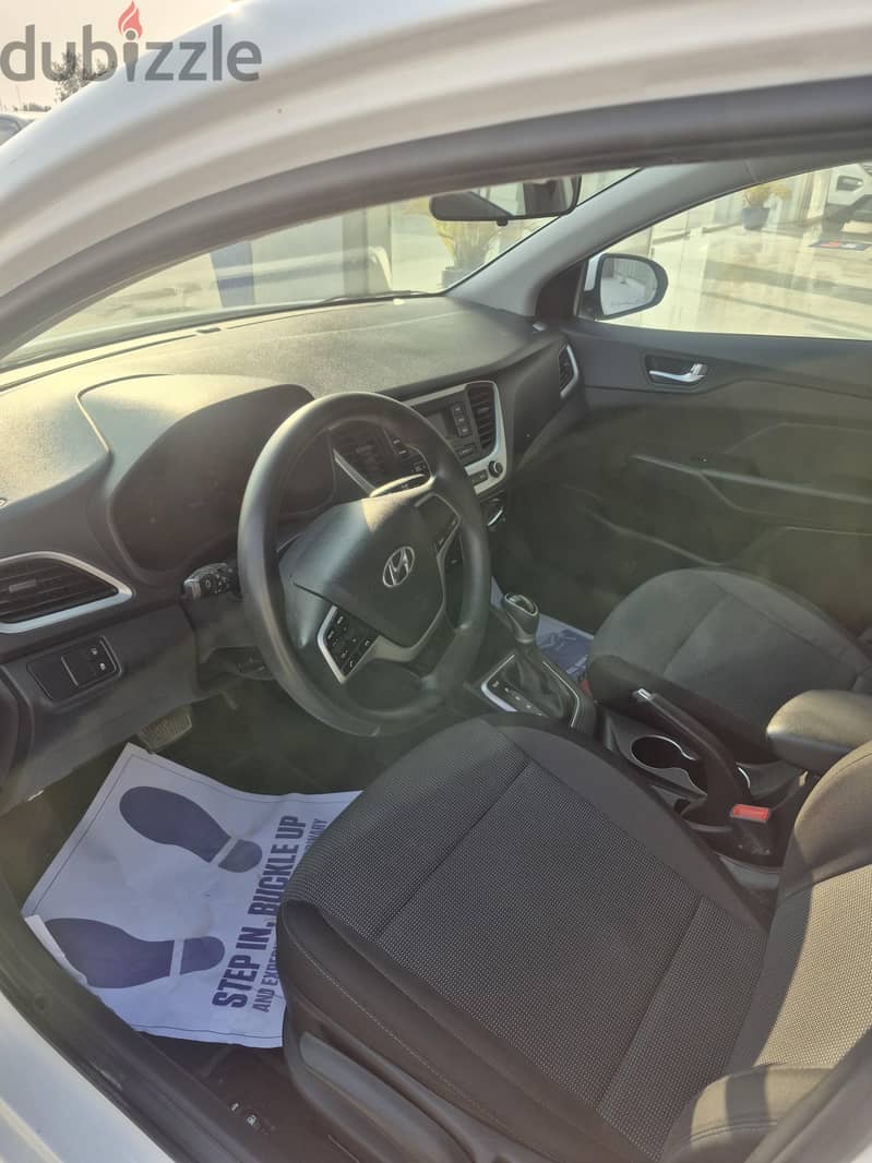 Hyundai Accent 2021 6