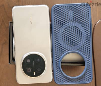 Honor magic 7 pro lunar grey 512gb excellent condition with box