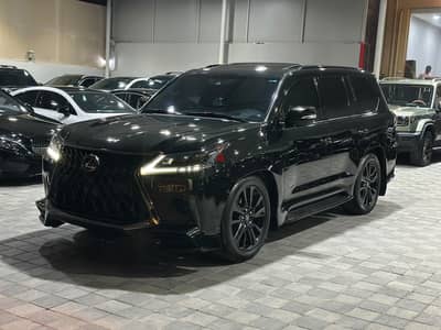 Lexus LX570 S Black Edition