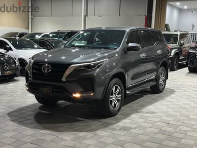 Toyota Fortuner 2.7