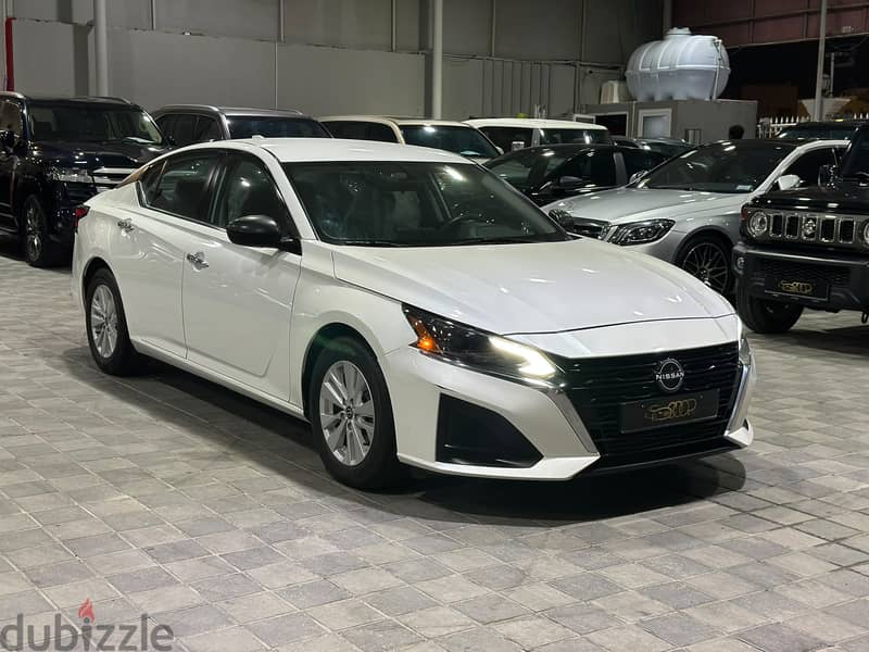 Nissan Altima 2.5 8