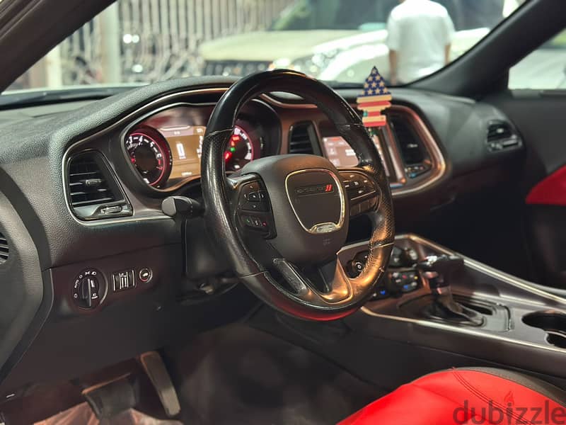 Dodge Challenger 3.6 4