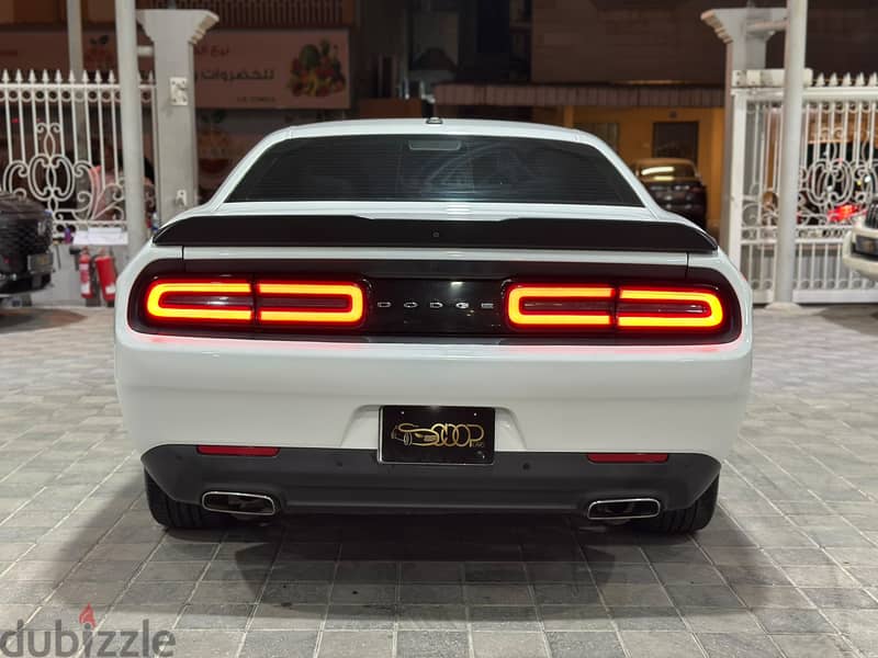 Dodge Challenger 3.6 8