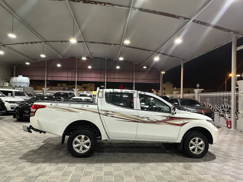  *Mitsubishi L200 V4* 3