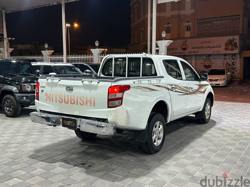  *Mitsubishi L200 V4* 9