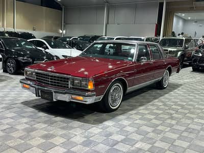 *CHEVROLET CAPRICE CLASSIC 5.0 V8 *