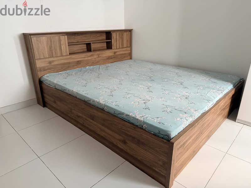 4-Door Wardrobe, bed & dresser with mirror 1