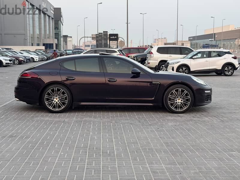 Porsche Panamera 2015 Mauve 3