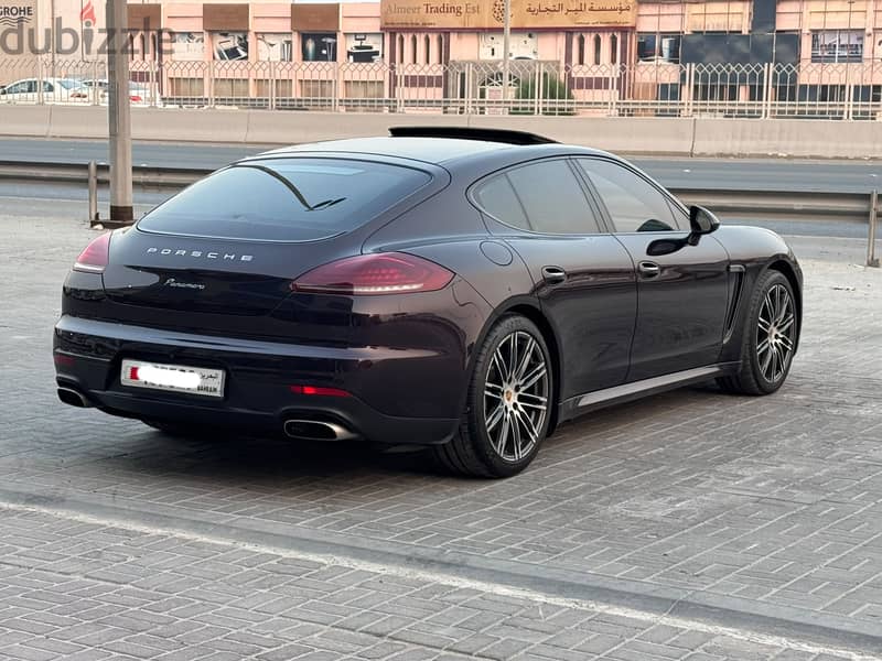 Porsche Panamera 2015 Mauve 7
