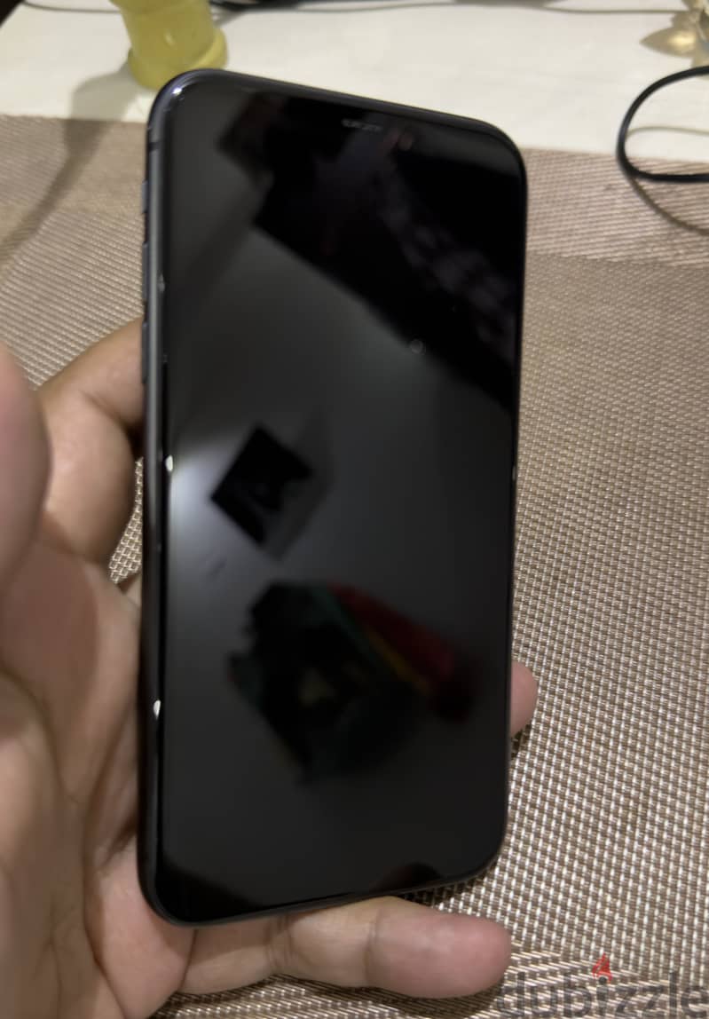 Apple - iPhone 11 2
