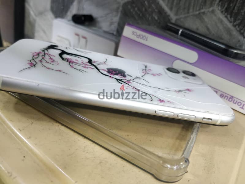 Apple - iPhone 11 1