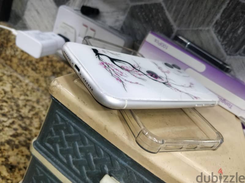 Apple - iPhone 11 3