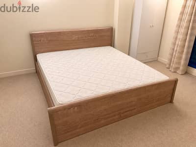 Double bed with mattress