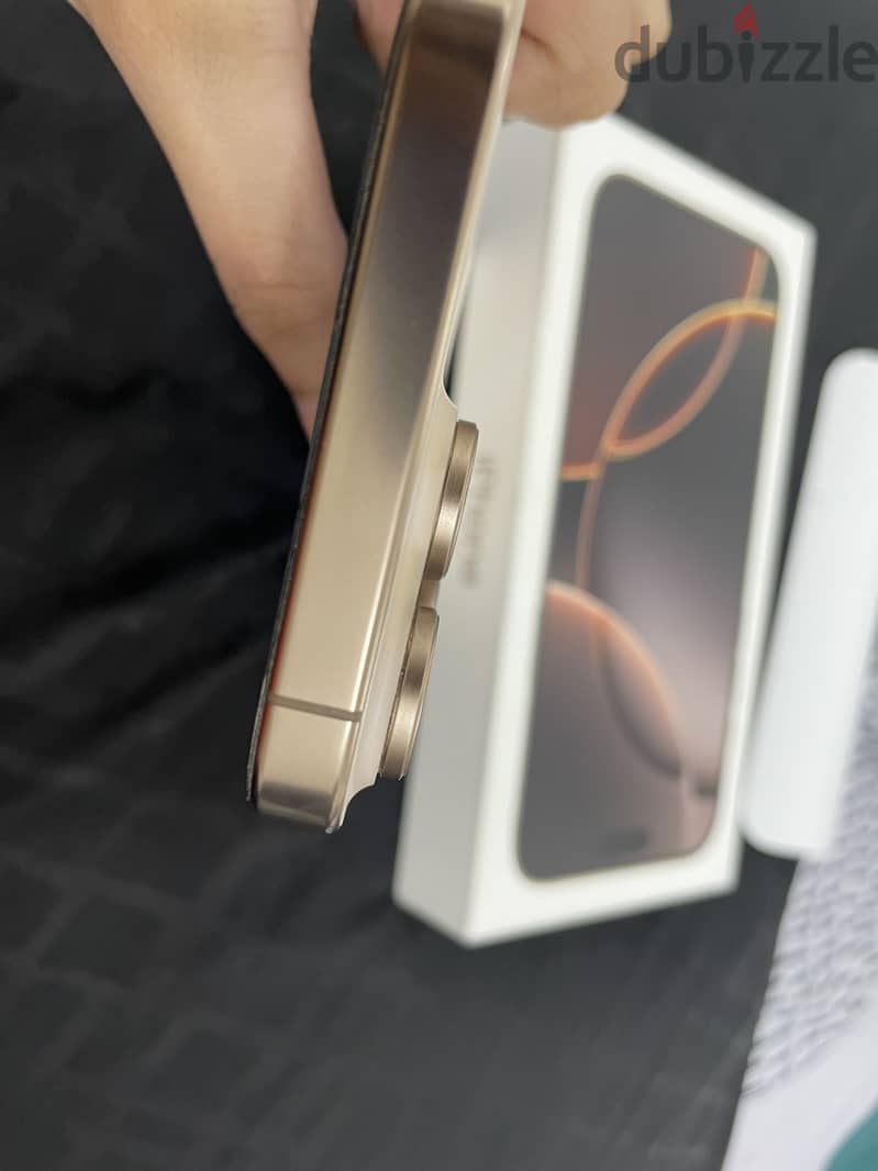 Apple - iPhone 16 Pro Max 2