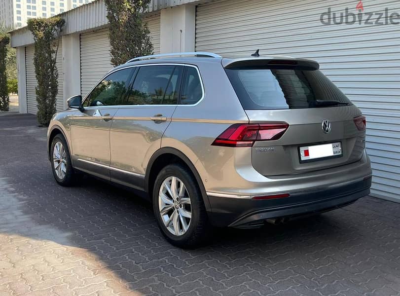 Volkswagen Tiguan 2018 2.0 Liter Turbo R-line AWD 2