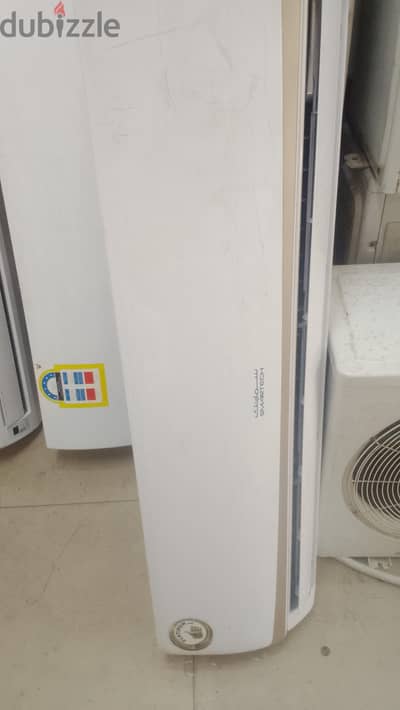 scound hand AC for sale and buying also repairing. .