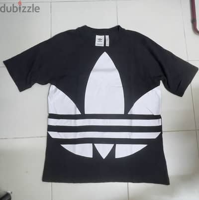 For sale Adidas heavy cotton, excellent to new condition 3pcs 10BD