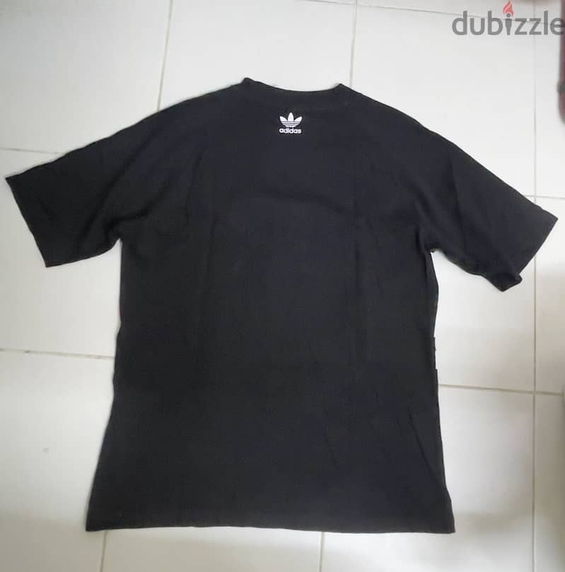 For sale Adidas heavy cotton, excellent to new condition 3pcs 10BD 1