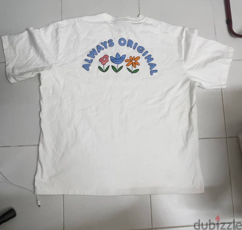 For sale Adidas heavy cotton, excellent to new condition 3pcs 10BD 5