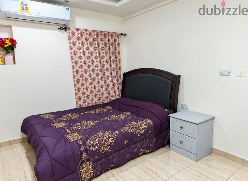 Beautiful 1 bhk with Unlimited EWA 2
