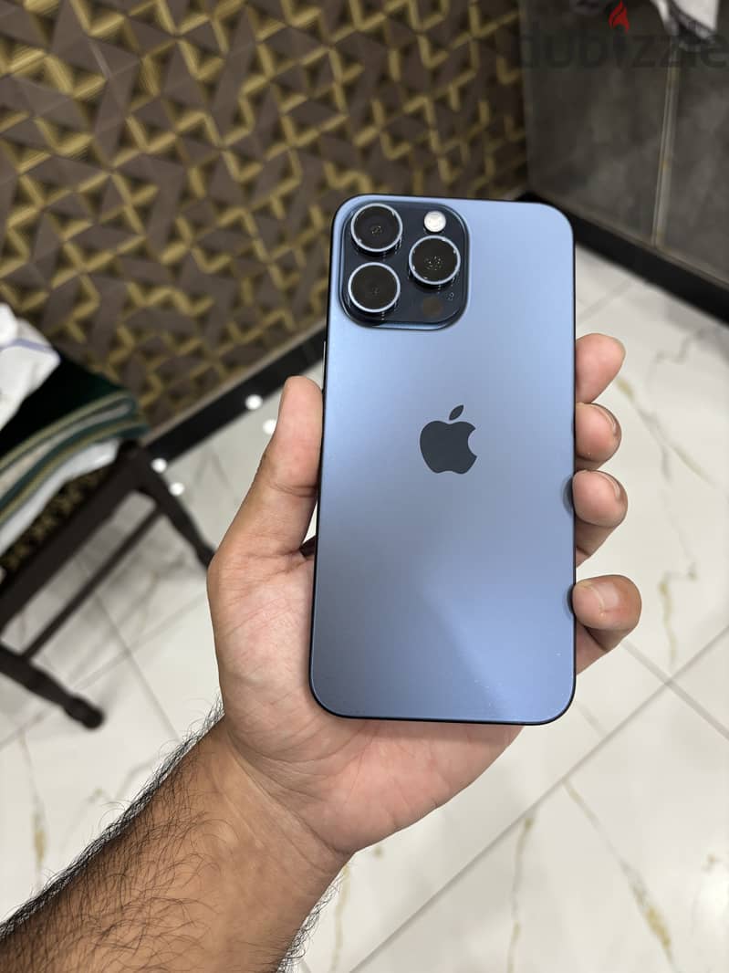 Iphone 15 Pro Max 256 with box 2