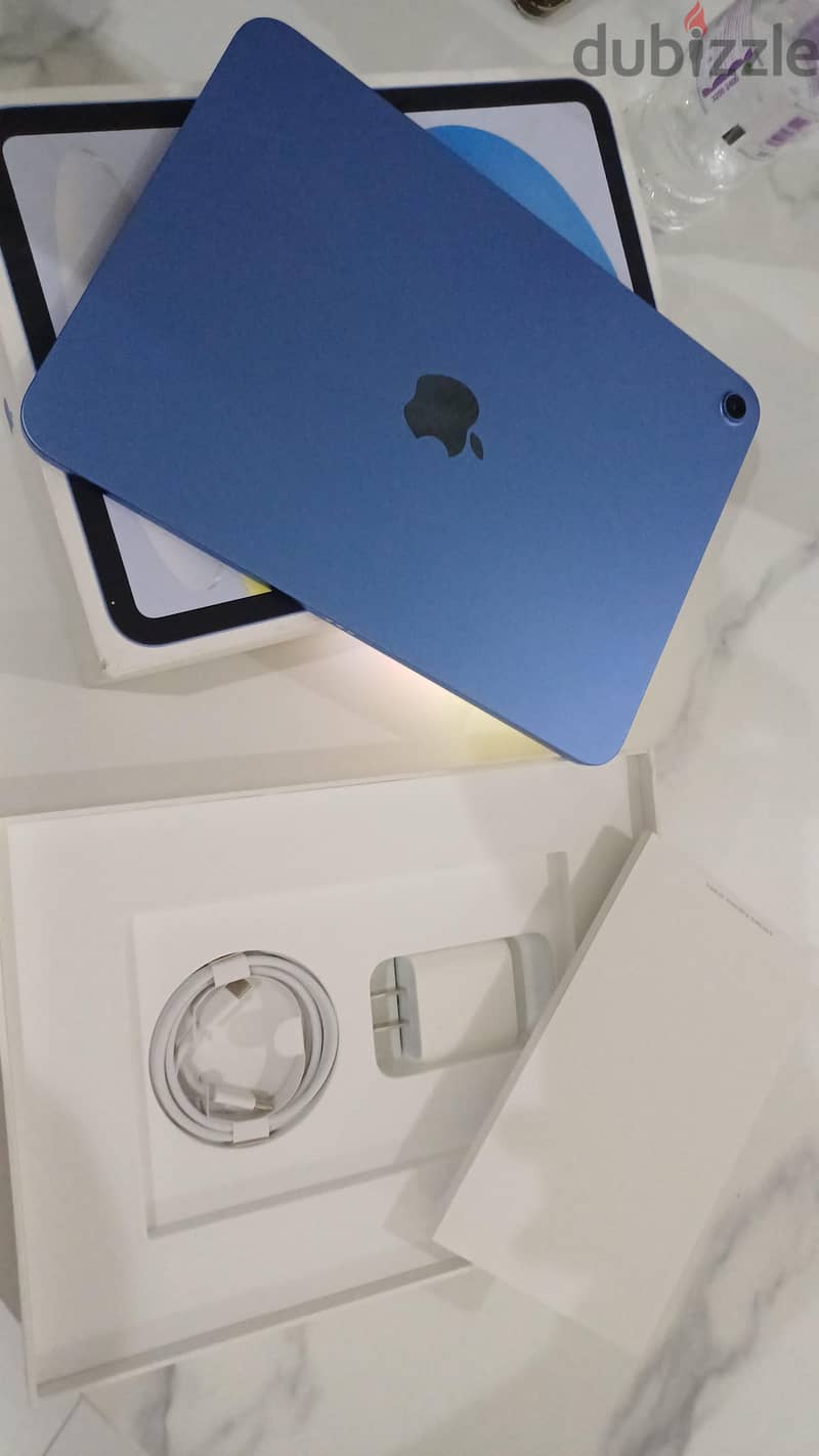 apple ipad A16 - ipad 11 generation wifi 128gb Excellent condition 1